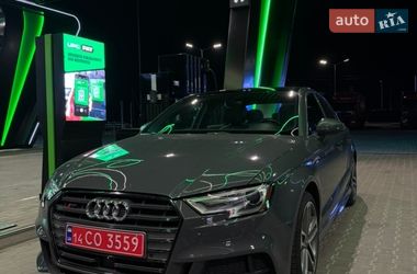 Седан Audi A3 2016 в Львові