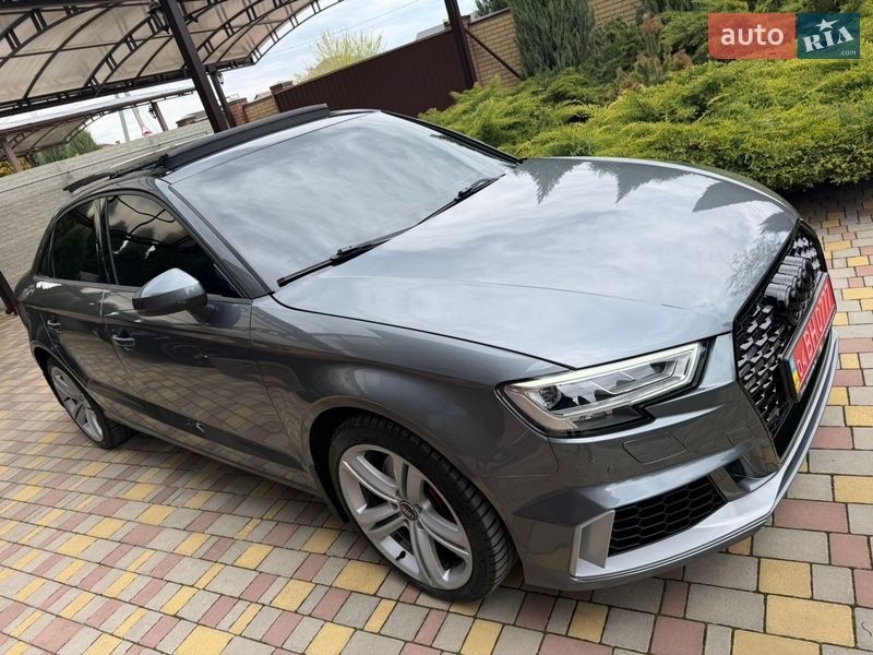 Седан Audi A3 2016 в Днепре