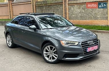 Седан Audi A3 2015 в Чернигове
