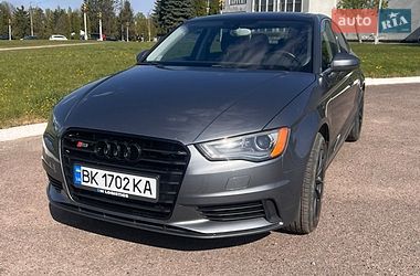 Седан Audi A3 2014 в Рівному