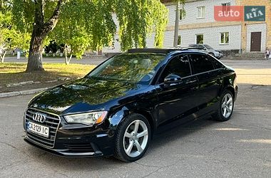 Седан Audi A3 2015 в Смеле