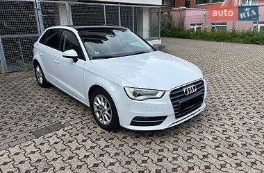 Хетчбек Audi A3 2015 в Одесі
