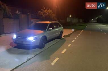 Універсал Audi A4 1999 в Києві