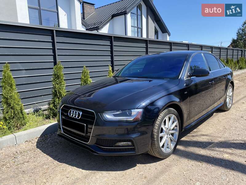 Седан Audi A4 2015 в Киеве
