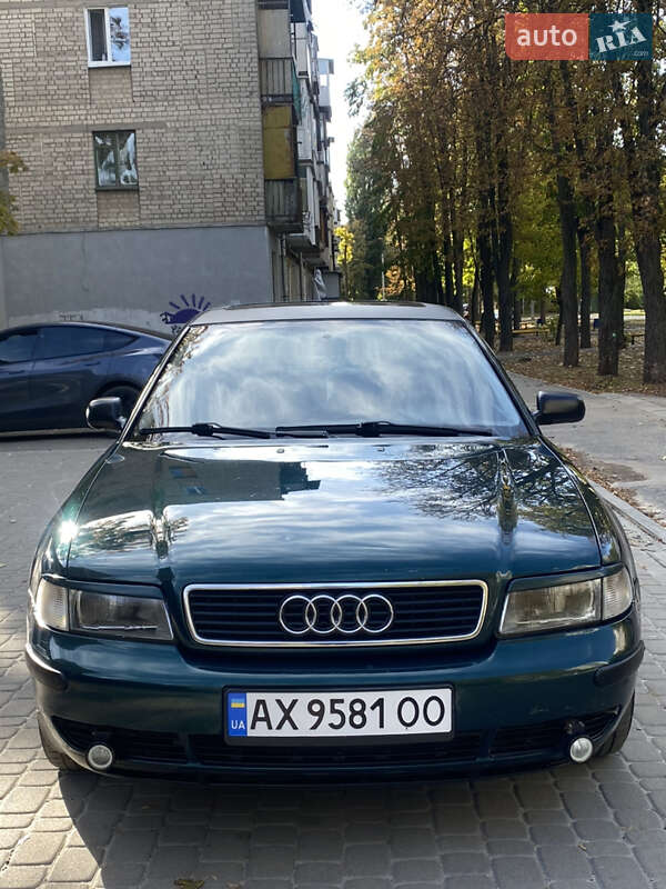 Седан Audi A4 1995 в Харькове Седан Audi A4 1995 в Харькове