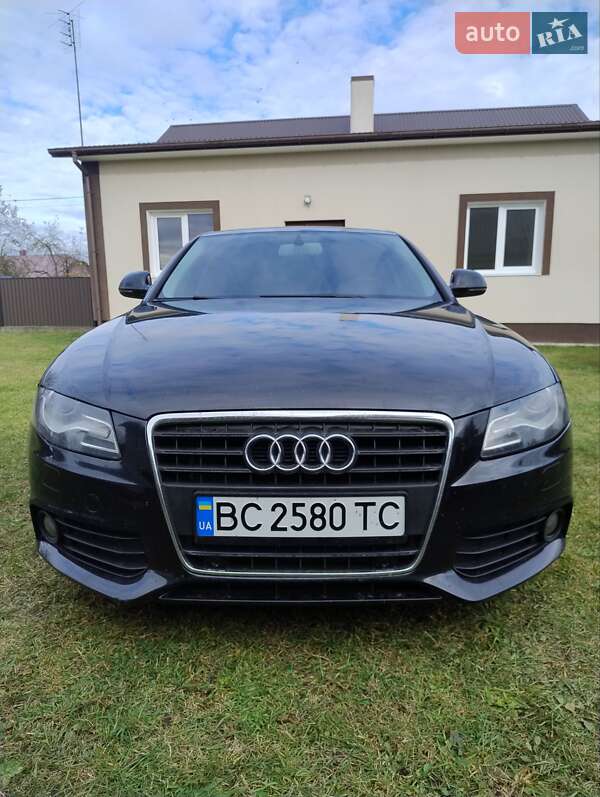 Седан Audi A4 2008 в Радехове