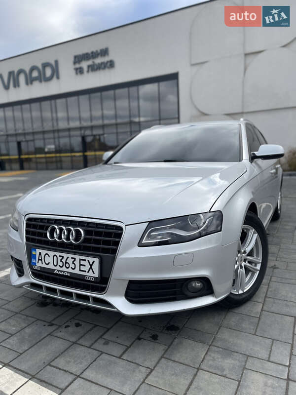 Универсал Audi A4 2010 в Луцке