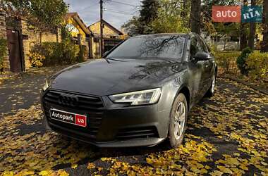 Универсал Audi A4 2016 в Киеве