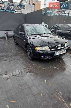 Седан Audi A4 2001 в Івано-Франківську