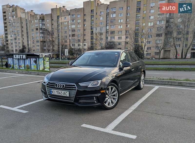 Седан Audi A4 2018 в Киеве
