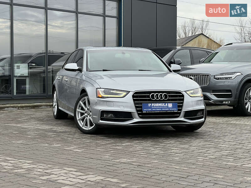 Седан Audi A4 2016 в Нововолинську Седан Audi A4 2016 в Нововолинську