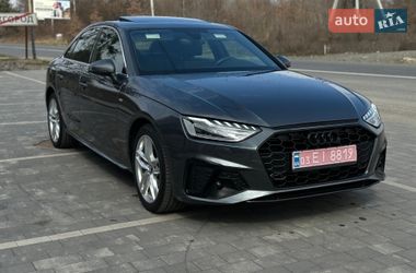 Седан Audi A4 2020 в Ужгороде