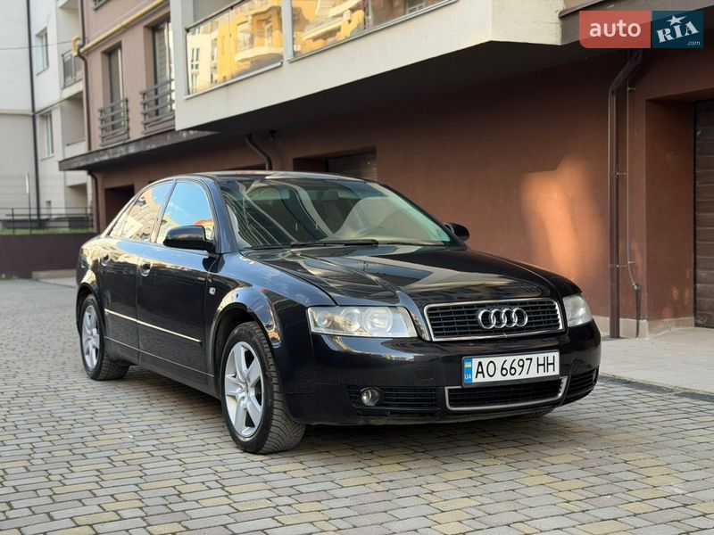 Седан Audi A4 2001 в Ужгороде