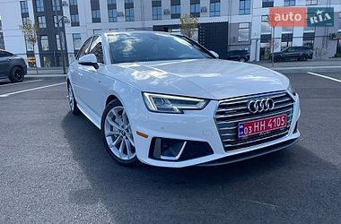 Седан Audi A4 2019 в Ровно