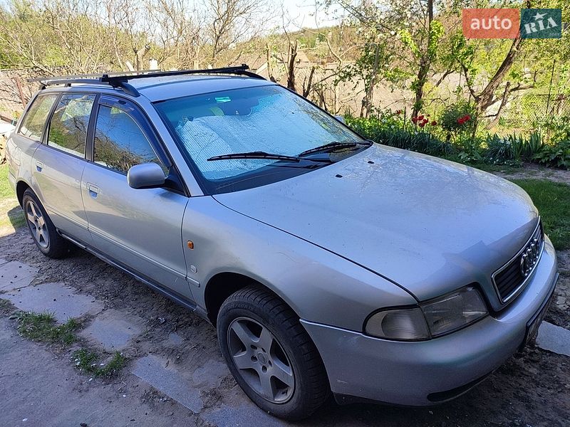 Универсал Audi A4 1997 в Корсуне-Шевченковском