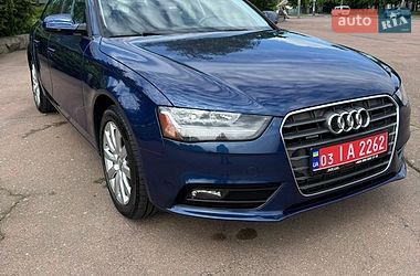Седан Audi A4 2014 в Житомире