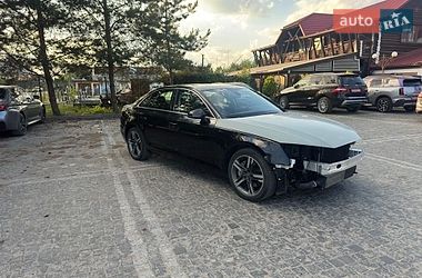 Седан Audi A4 2017 в Львові