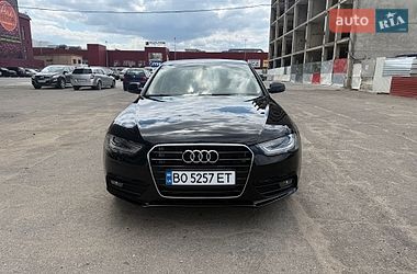 Седан Audi A4 2013 в Тернополе Седан Audi A4 2013 в Тернополе