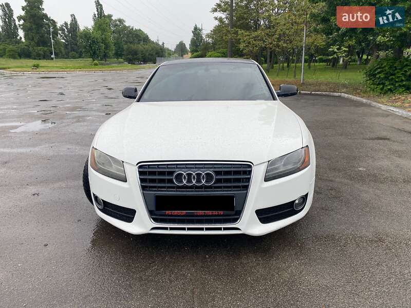 Купе Audi A5 2011 в Киеве
