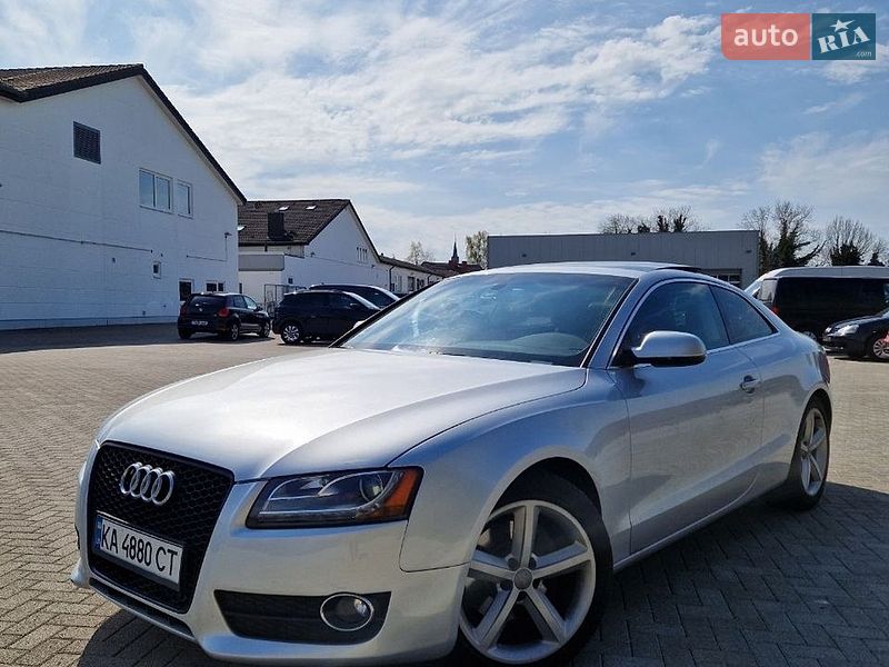 Купе Audi A5 2010 в Києві