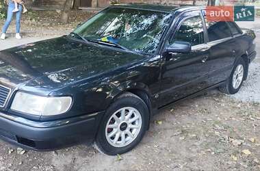 Седан Audi A6 1994 в Кривом Роге