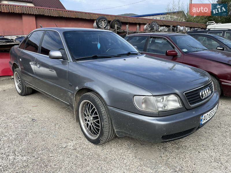 Седан Audi A6 1995 в Солотвине