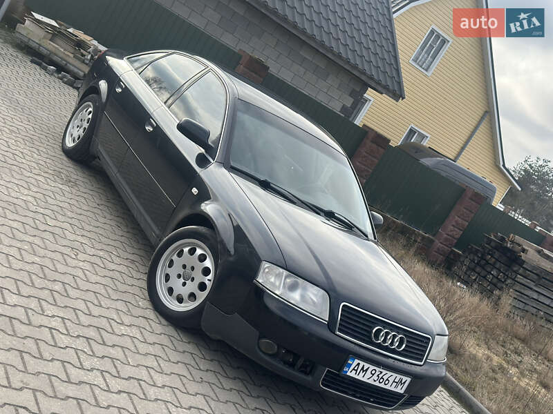 Седан Audi A6 2003 в Глинном