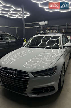 Седан Audi A6 2015 в Чернівцях