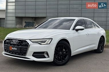 Седан Audi A6 2023 в Дніпрі