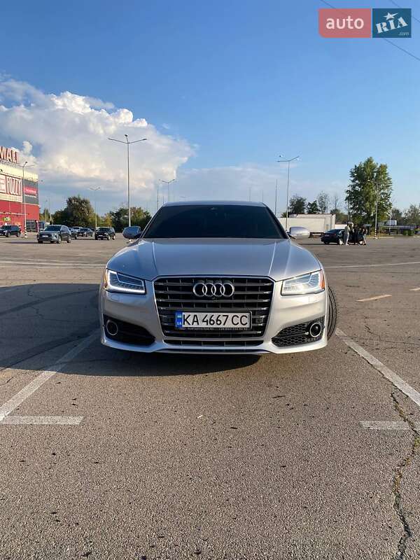 Седан Audi A8 2015 в Киеве Седан Audi A8 2015 в Киеве