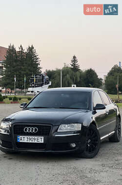 Седан Audi A8 2006 в Вигоді