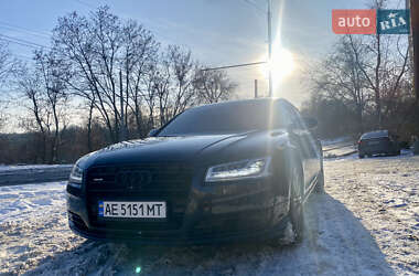 Седан Audi A8 2013 в Днепре