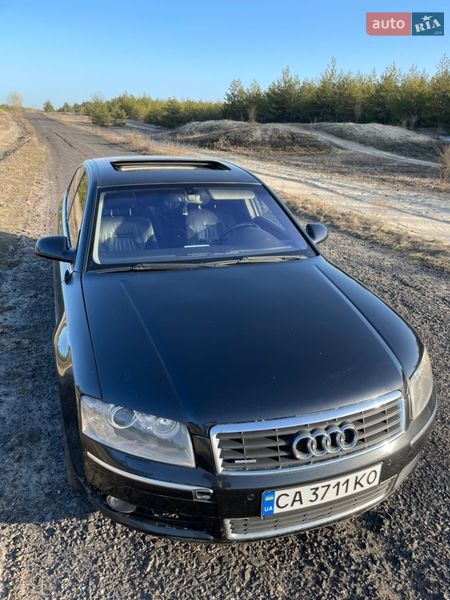 Седан Audi A8 2004 в Шишаки