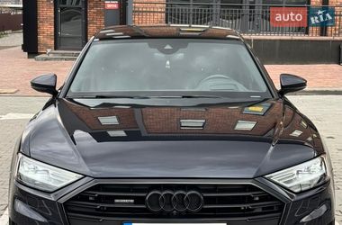 Седан Audi A8 2021 в Виннице
