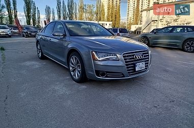 Седан Audi A8 2013 в Киеве