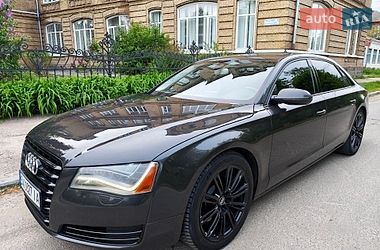 Седан Audi A8 2013 в Житомирі