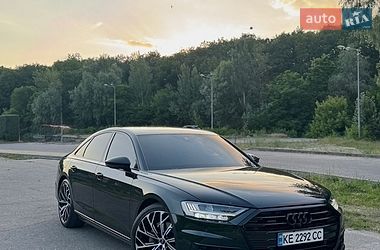 Седан Audi A8 2018 в Дніпрі