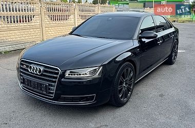 Седан Audi A8 2015 в Тернополе