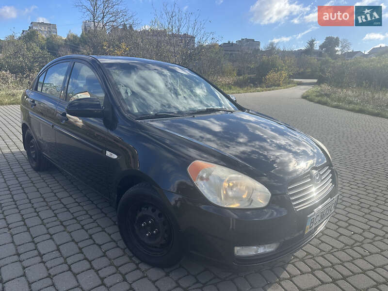 Седан Hyundai Accent 2008 в Львове