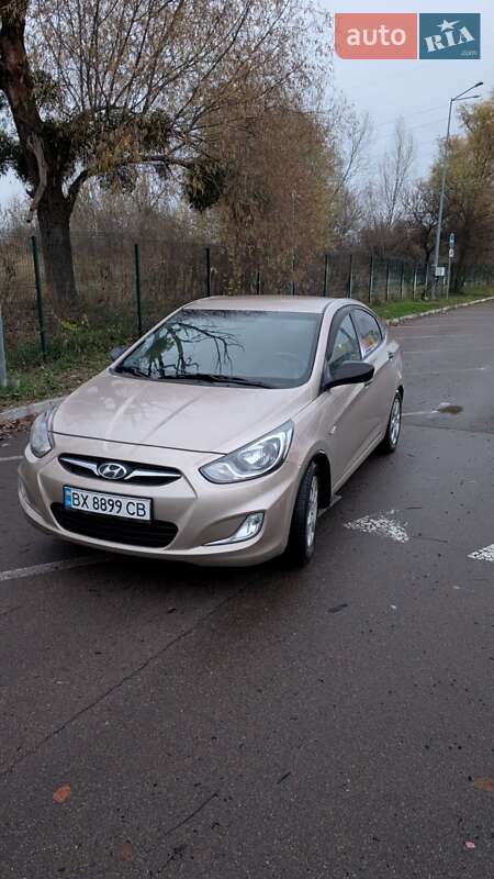 Седан Hyundai Accent 2011 в Киеве Седан Hyundai Accent 2011 в Киеве