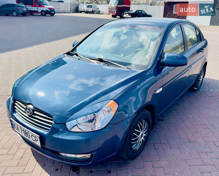 Седан Hyundai Accent 2008 в Ровно Седан Hyundai Accent 2008 в Ровно