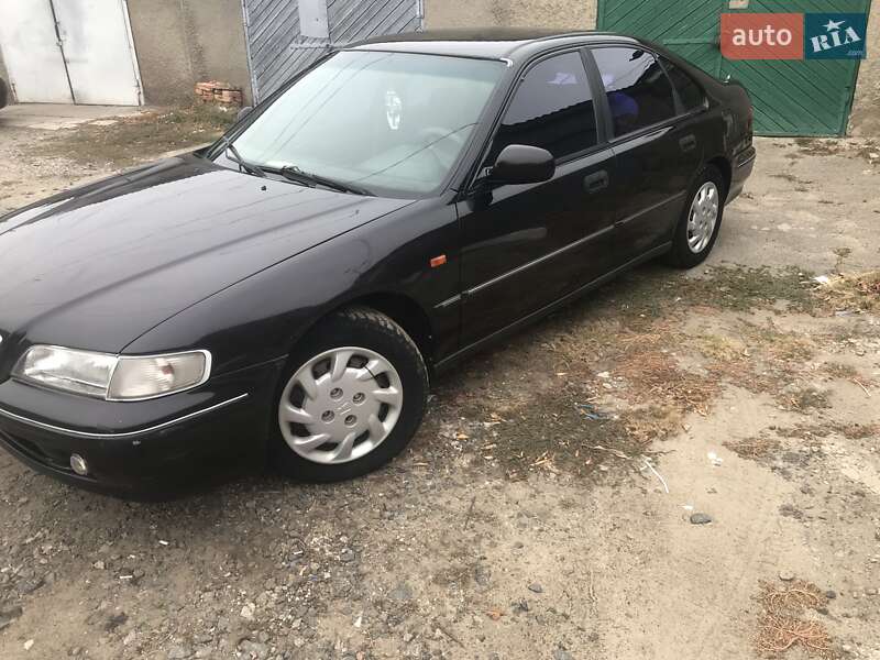 Седан Honda Accord 1998 в Веселинове