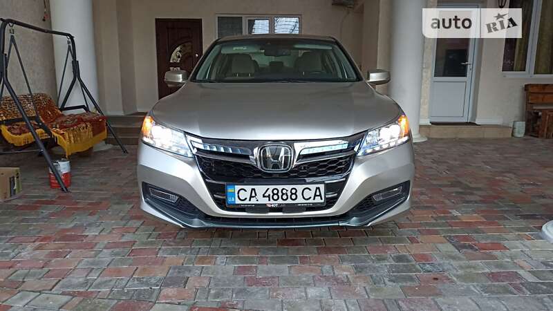 Седан Honda Accord 2014 в Умані Седан Honda Accord 2014 в Умані