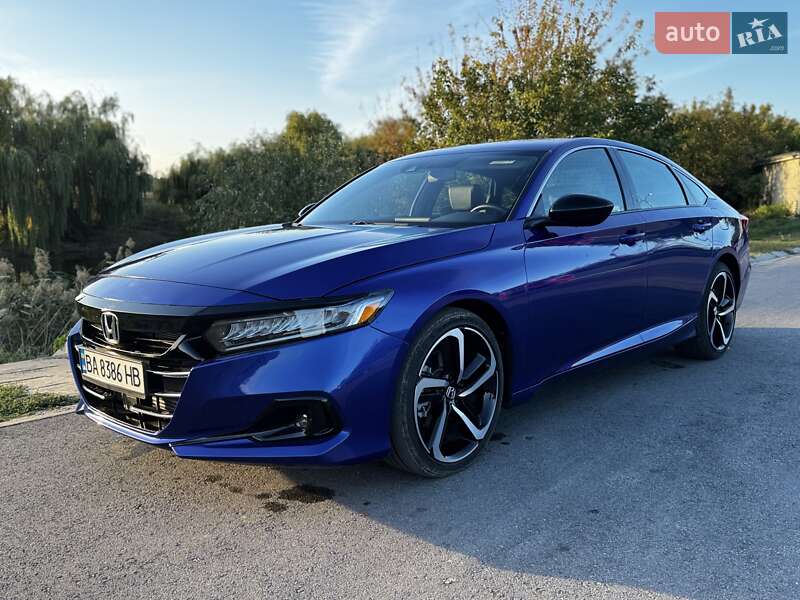 Седан Honda Accord 2021 в Олександрії