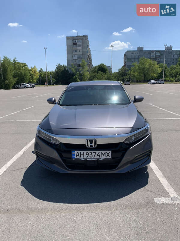 Седан Honda Accord 2018 в Запорожье