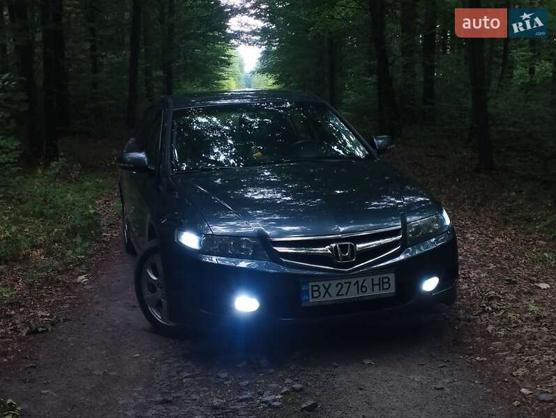 Седан Honda Accord 2007 в Гайсине