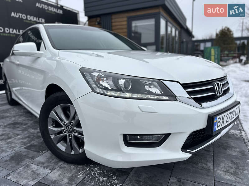 Седан Honda Accord 2013 в Виннице Седан Honda Accord 2013 в Виннице