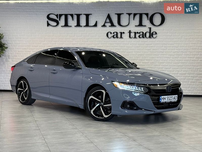 Седан Honda Accord 2022 в Одессе