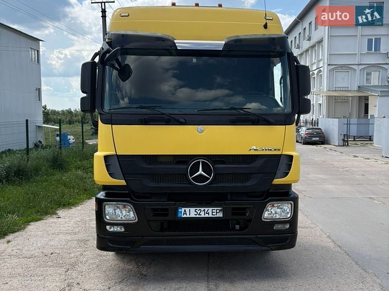 Тягач Mercedes-Benz Actros 2013 в Киеве