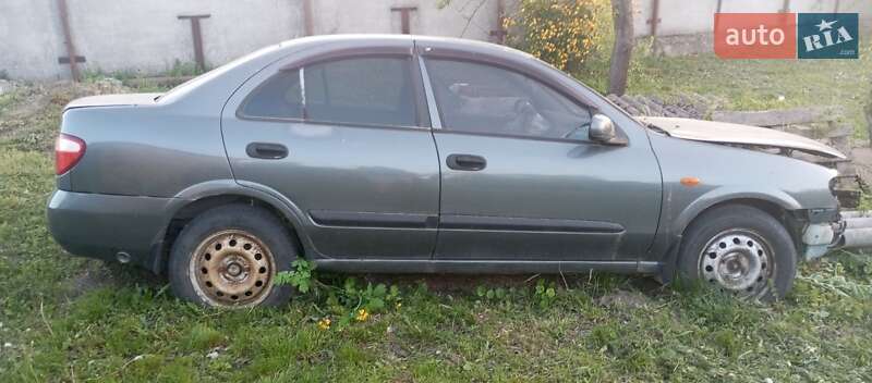 Седан Nissan Almera 2002 в Василькове